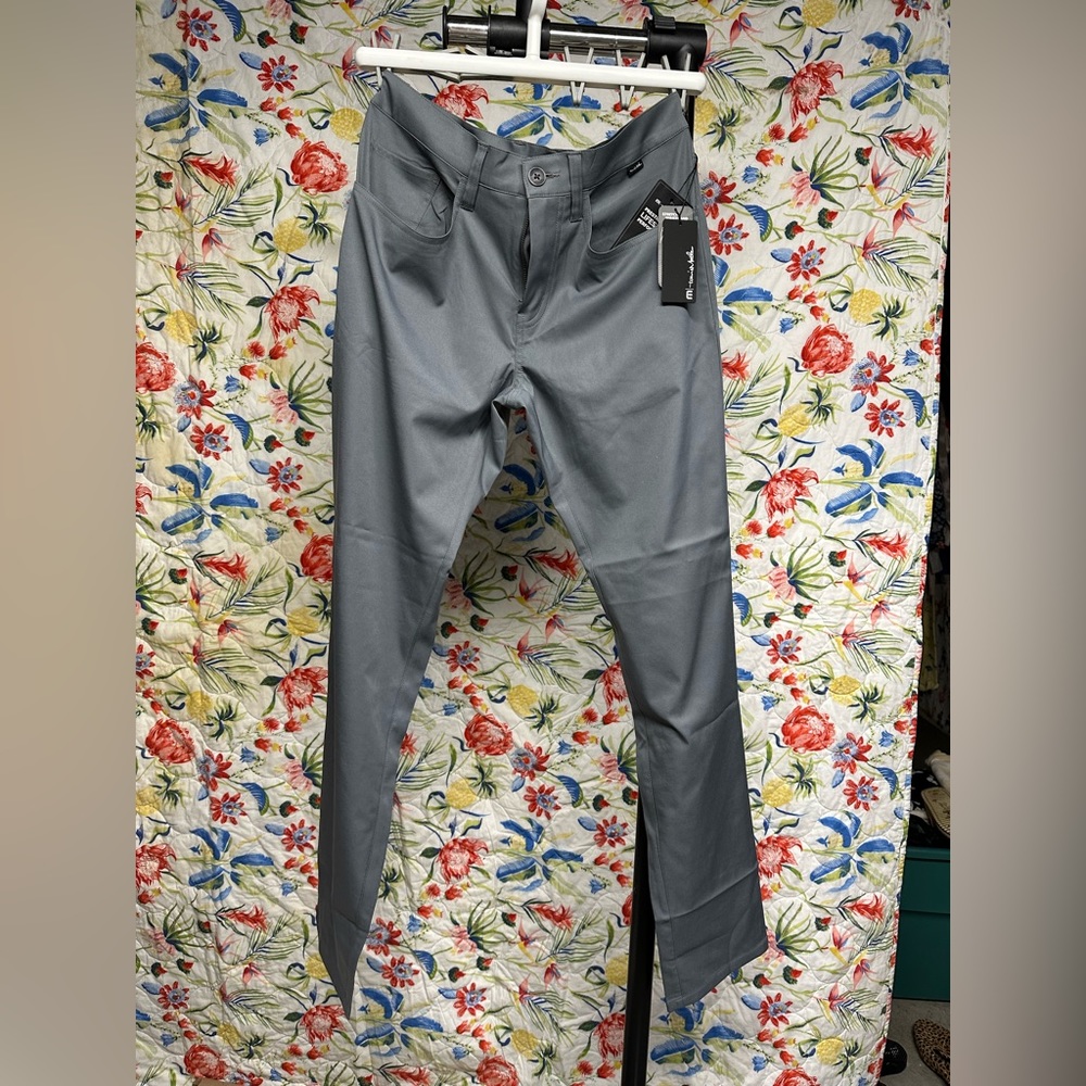 Brand new Travis Matthew’s men’s golf pant!